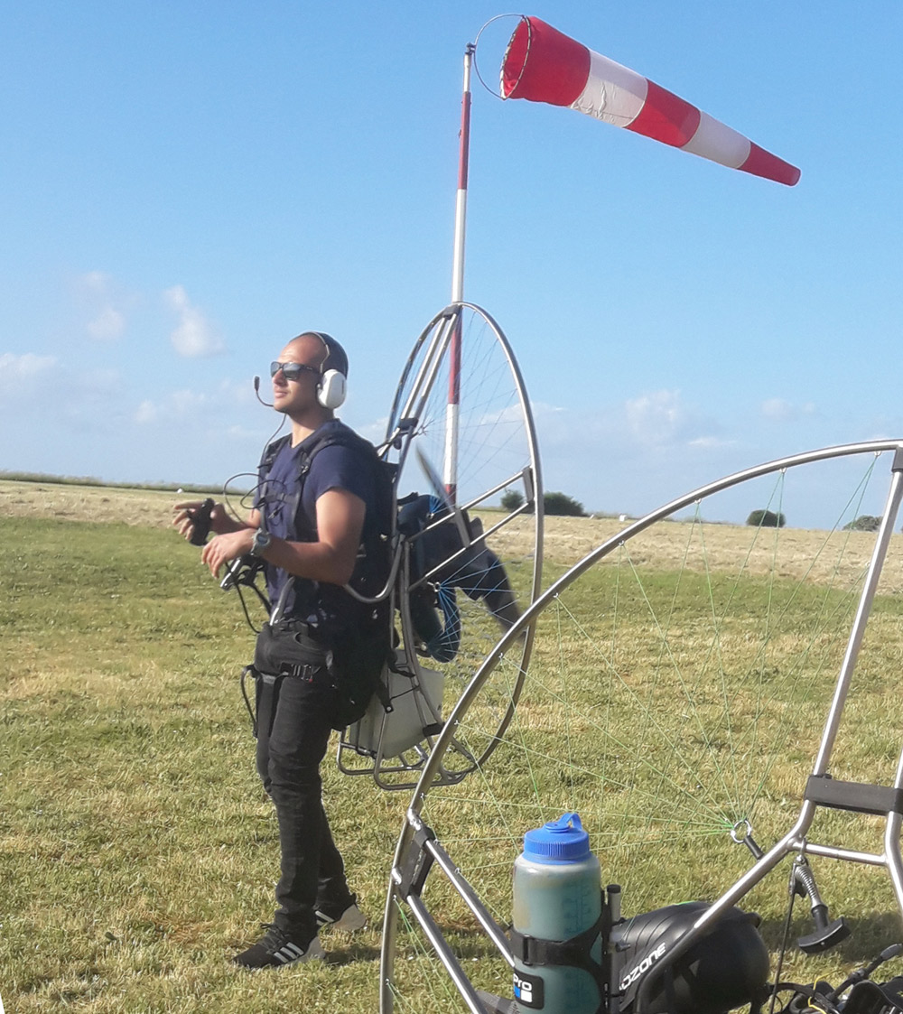 formation biplace paramoteur decollage à pied emport passager